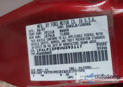 1997 Ford Escort "Cool" из США, поврежденный, VIN IFALP13P8VW393117